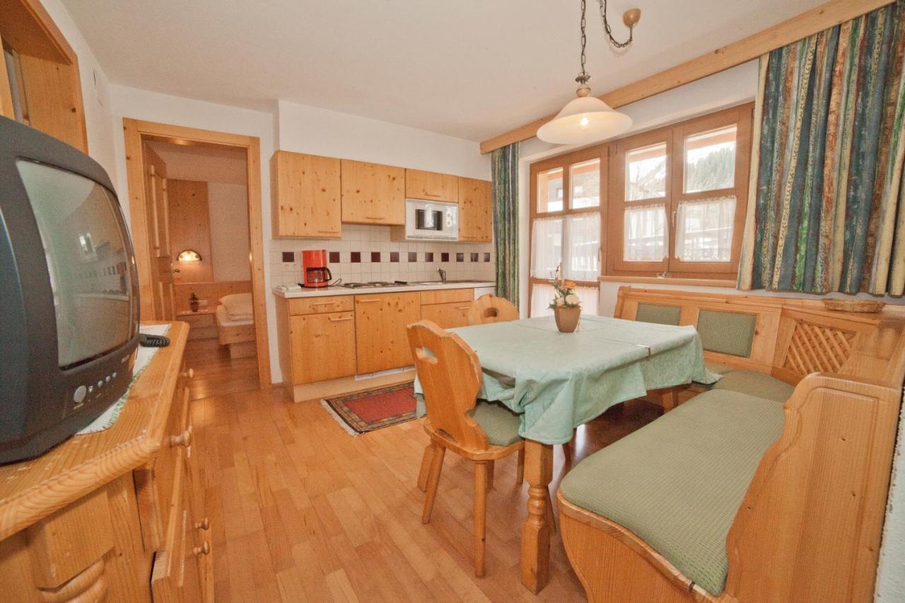 Apartamento Chasa Per La Punt Galtür Exterior foto
