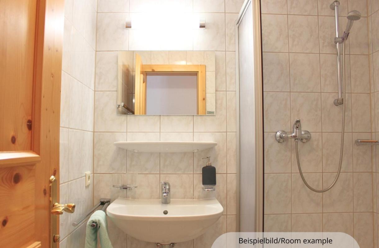 Apartamento Chasa Per La Punt Galtür Exterior foto